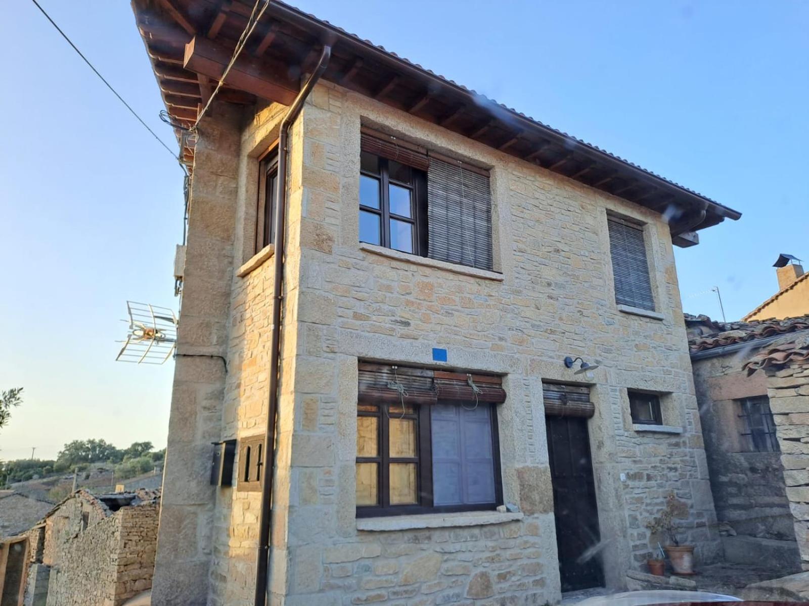 Geoda Fornillos -Refugio En Los Arribes Del Duero Fornillos de Fermoselle Exterior photo